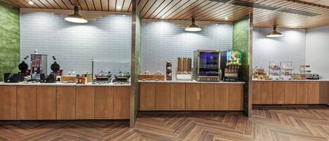 Free daily continental breakfast