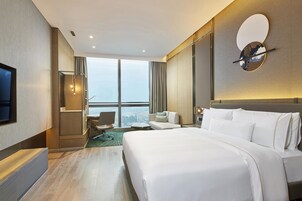 Ropa de cama de alta calidad y minibar 