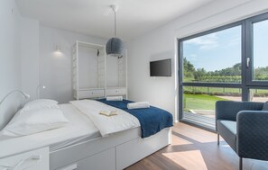 4 chambres, fer et planche à repasser, Wi-Fi gratuit, draps fournis