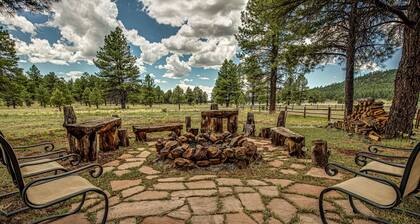 Bull Elk Lodge a cozy cabin in the woods of Northern Arizona