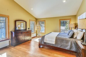 4 Schlafzimmer, Bügeleisen/Bügelbrett, kostenloses WLAN, Bettwäsche