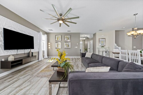 Robbin Hood Fun Pool Home by AV Dreams