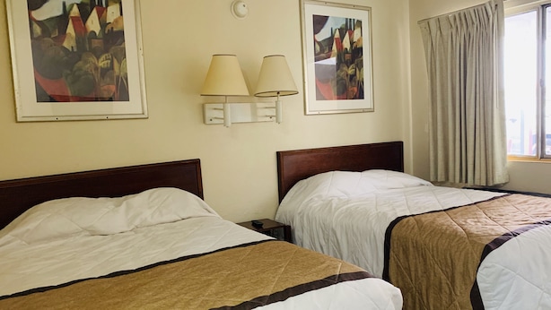 Unclassified image, 1 of 19, button - Carpet Inn (Opelika)