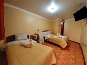 Individually decorated, desk, laptop workspace, iron/ironing board - Hotel Cielo Azul (Cajamarca)