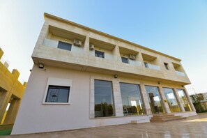 Majoituspaikan julkisivu