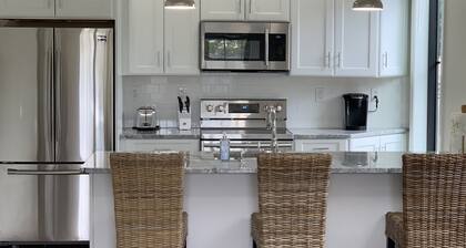 1 BR-1BA - für 3 825 m² • 146 S Broadway