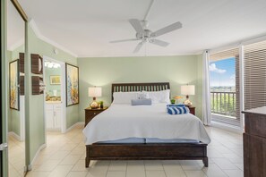 1 bedroom, WiFi, bed sheets - Sea Gull #502LK: Beachfront 1 Bedroom 1 Bathroom With Spectacular Views and 24 Hour Management (Port Aransas)