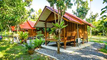 Standard Double Room | Free WiFi, bed sheets
