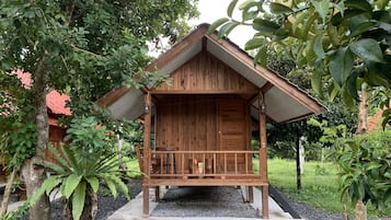 Standard Double Room | Free WiFi, bed sheets