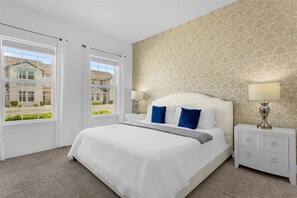 4 Schlafzimmer, Reisekinderbett, WLAN, Bettwäsche