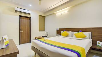 Standard Room | Free WiFi, bed sheets