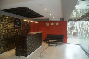 Reception - Hotel Bindra Supremacy (Mumbai)