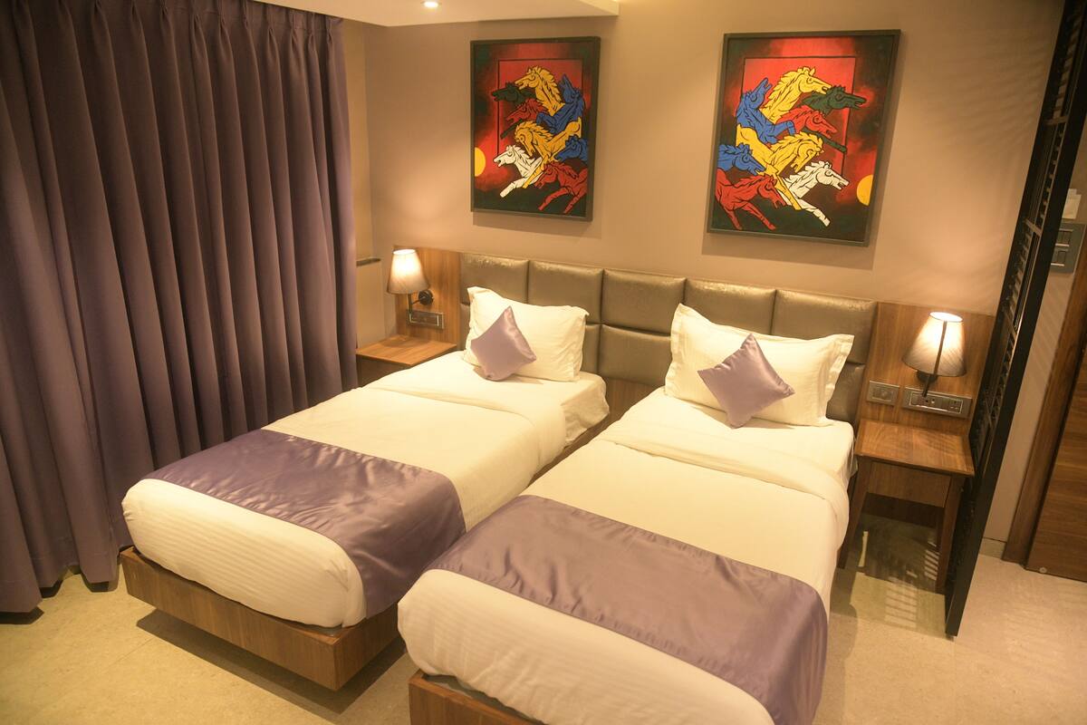 In-room safe, desk, laptop workspace, blackout drapes