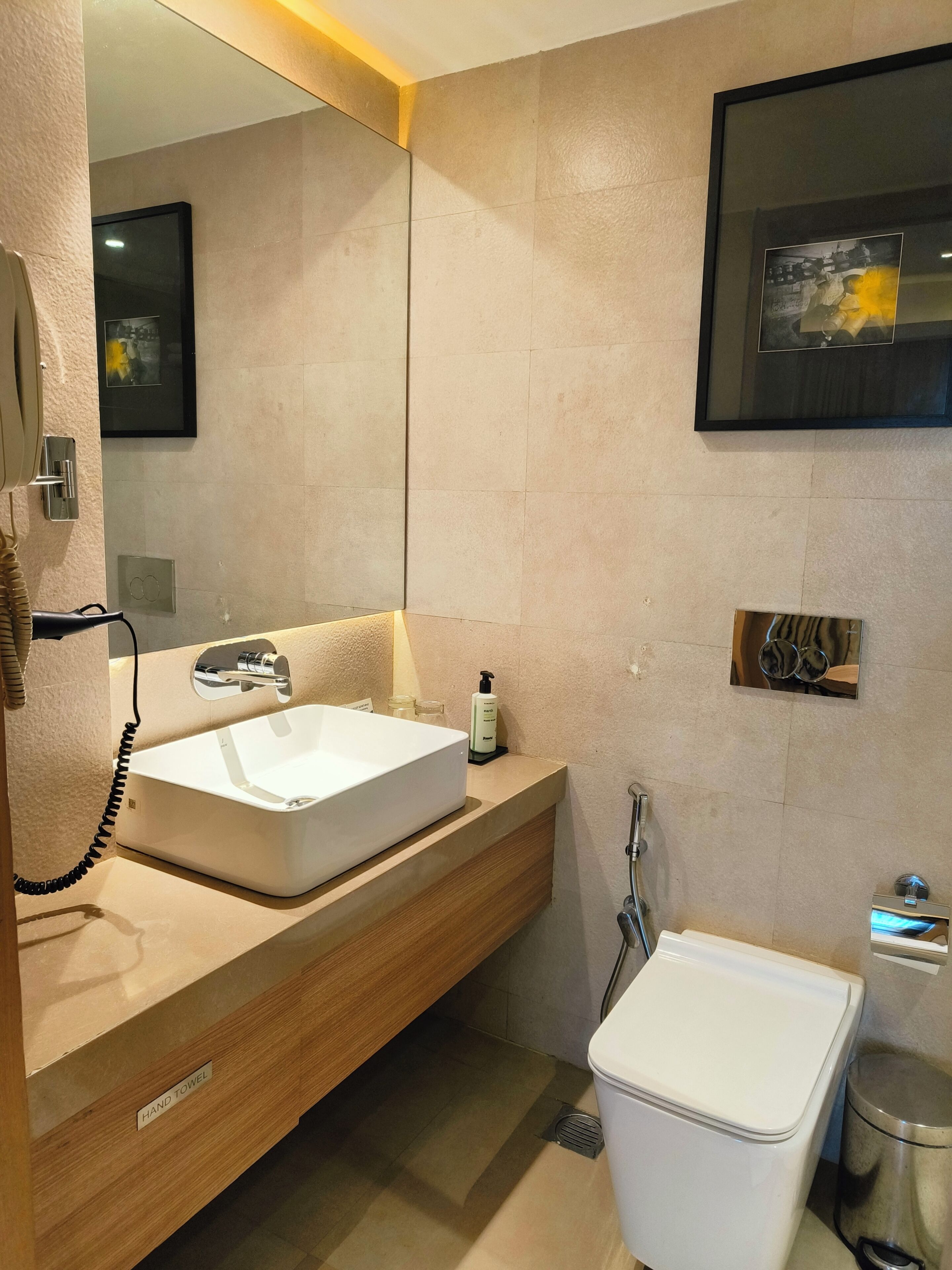 Photo - Royal Hometel Suites Dahisar Mumbai