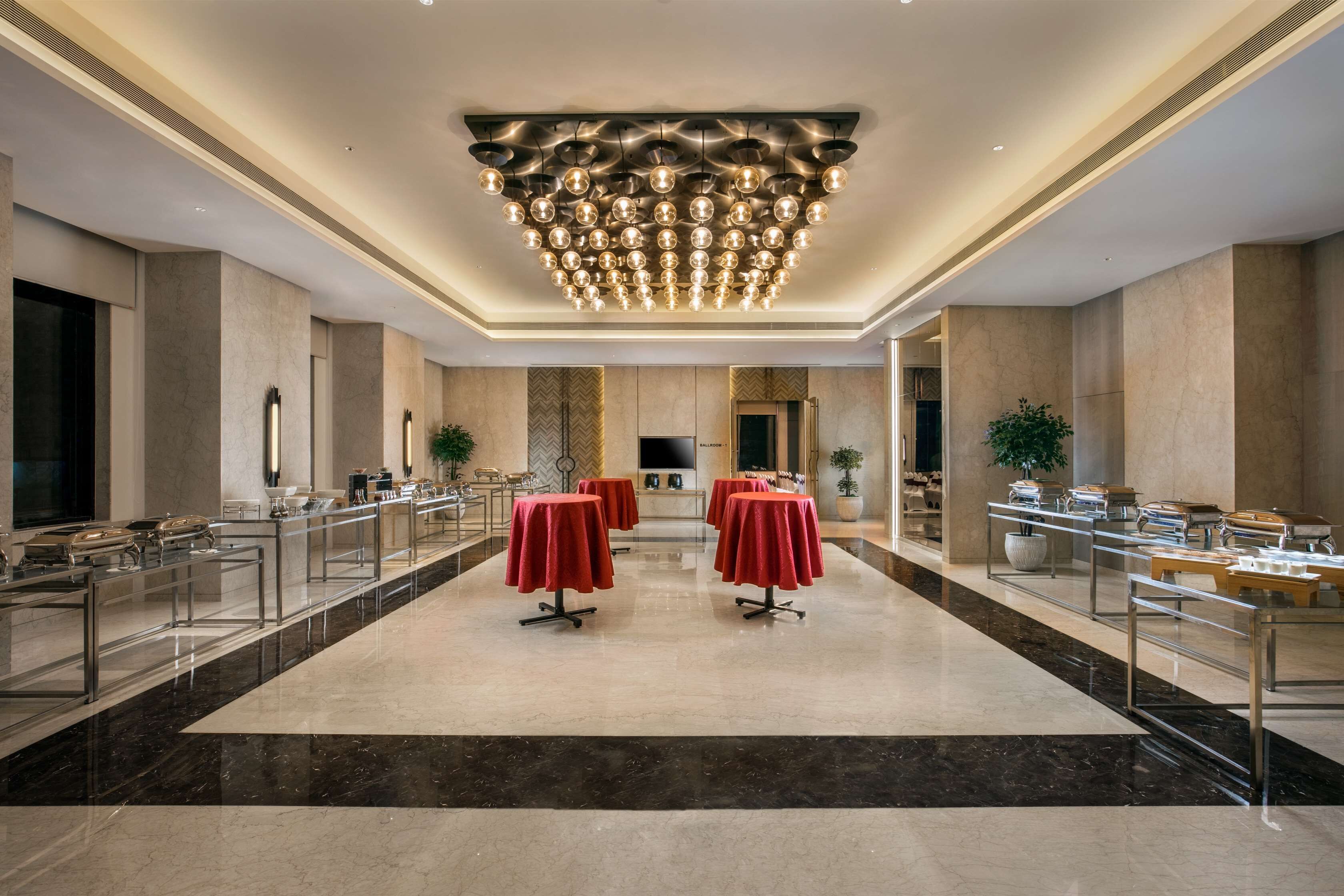 Photo - Royal Hometel Suites Dahisar Mumbai
