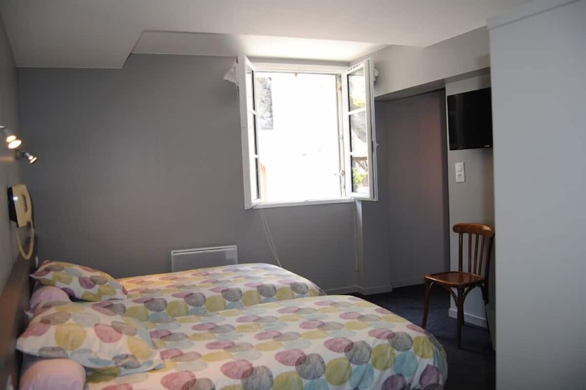 1 chambre, décoration personnalisée, ameublement personnalisé