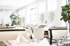 Restaurant - Hotel Epoque (Jakobstad)