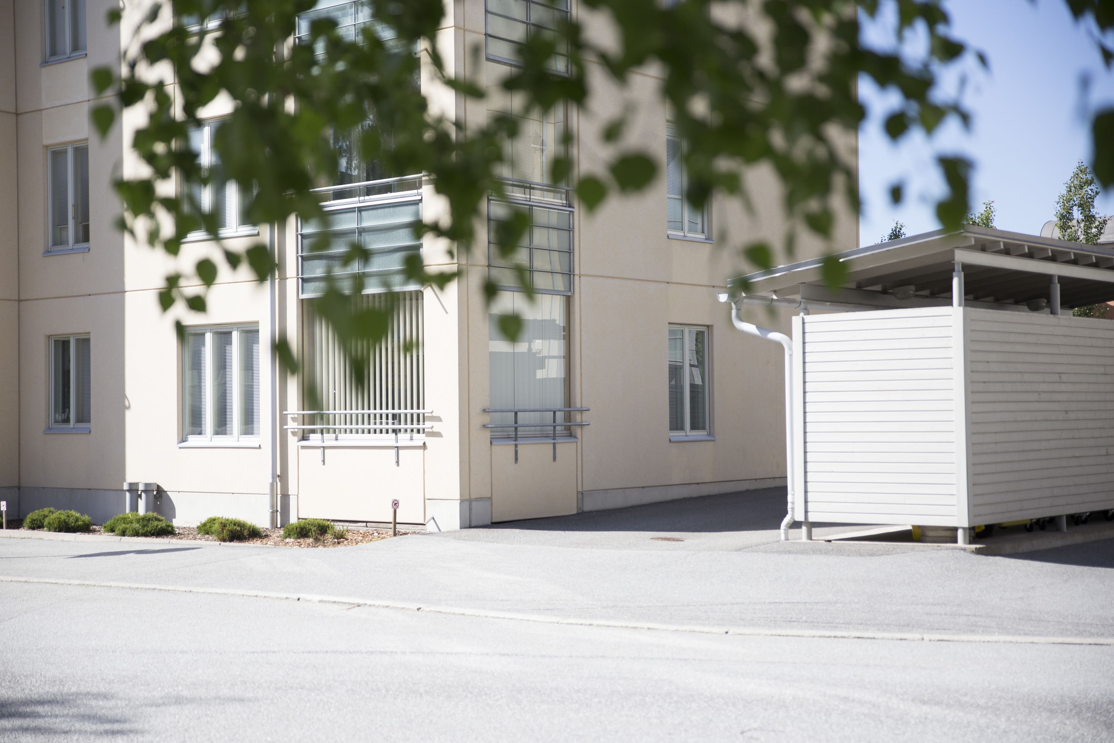 epoque apartment with sauna (located 150m away from main building) | 1 bedroom, premium bedding, minibar, individually decorated