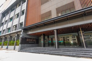 Property grounds - Madison Bangkok (Bangkok)