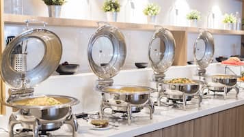 Daily buffet breakfast (THB 200 per person)