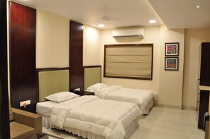 Grand Deluxe Room | Desk, soundproofing, free WiFi