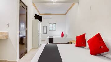 Standard Room, 2 Queen Beds | Free WiFi, bed sheets