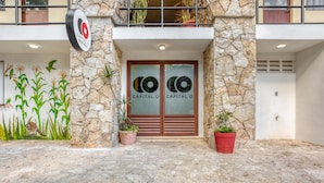 Entrada de la propiedad