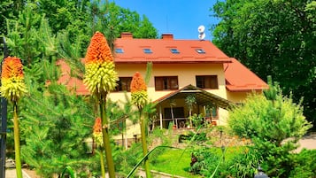 Pintu masuk interior