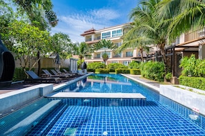 2 outdoor pools - Hotel COCO Phuket Bangtao (Choeng Thale)