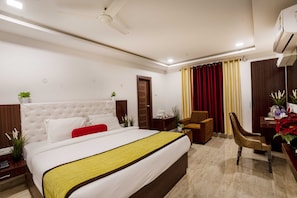 Room - Hotel Rainbow Tower Shamshabad Airport Zone (Hyderabad)