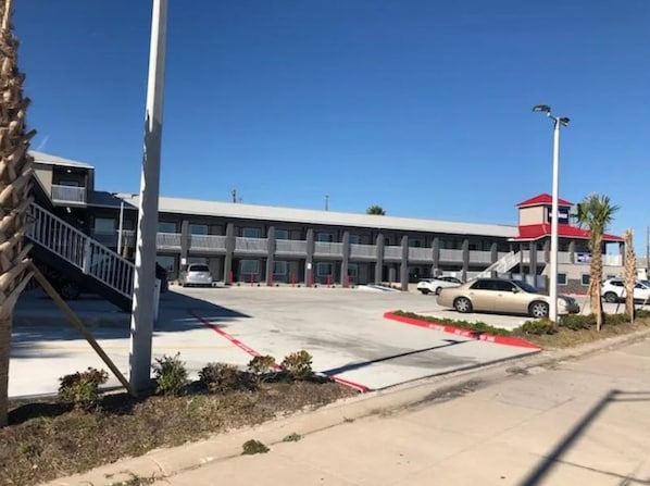 Free self parking