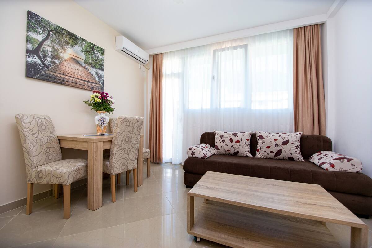 Departamento, 1 habitación, balcón | Televisión de pantalla plana