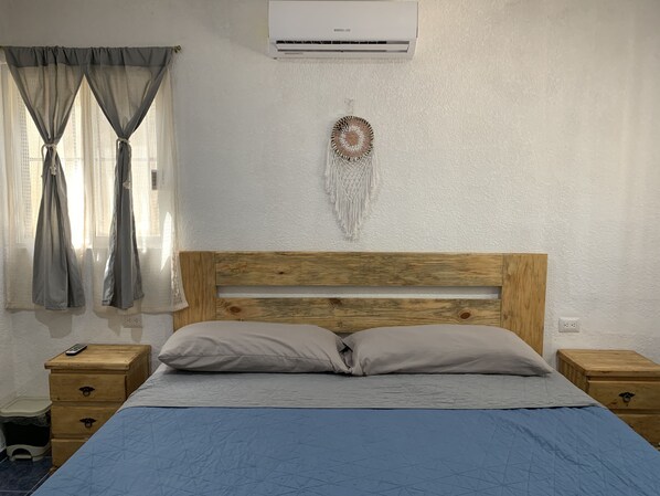 Casa | 2 habitaciones, tabla de planchar con plancha y wifi gratis 