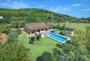 Pool - VILLA ROMEU - 10 MIN WALK TO THE OLD TOWN (Pollensa)