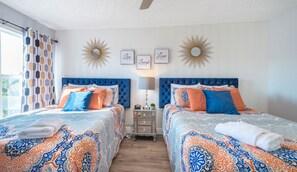 1 bedroom, free WiFi - Enchanting Newly Renovated 1.5miles to Disney and Near Tons of Restaurants 760 (Kissimmee)