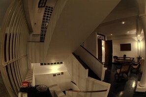 Interior - Primrose Bungalow (Kandy)