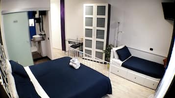 3 Schlafzimmer, Bügeleisen/Bügelbrett, WLAN, Bettwäsche