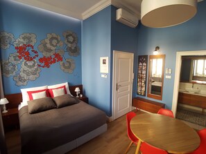 Comfort Apartment | 1 bedroom, memory-foam beds, in-room safe, individually decorated
