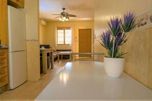 Interior - Villa Rose is a 3 bed holiday rental with private swimming pool (Orihuela)