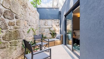 Suite estudio exclusiva, Terraza, vista al jardín (Conguito) | Terraza o patio
