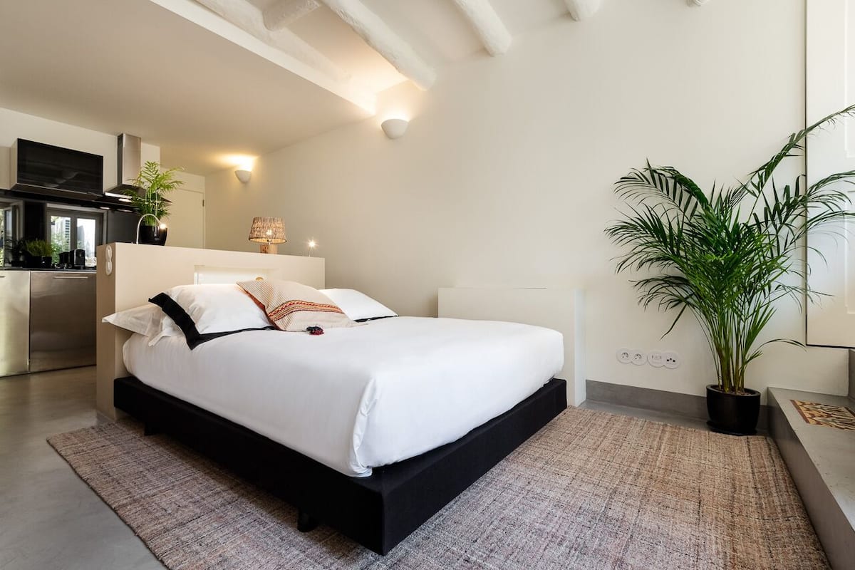 Basic Triple Room, Terrace, Courtyard View (Cristina) | Premium bedding, down comforters, individually furnished