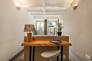 Interior detail - Maison Cabral (Porto)