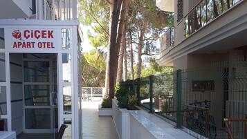 EntrĂ©e de lâhĂ©bergement