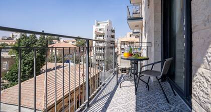 Eshel Suites