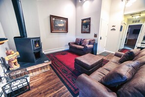 TV, fireplace, DVD player, video library