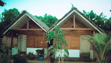 Mặt tiền nơi lưu trú