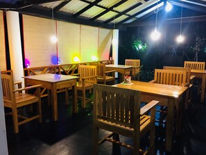 Restaurant - De Perla Resort (Pottuvil)