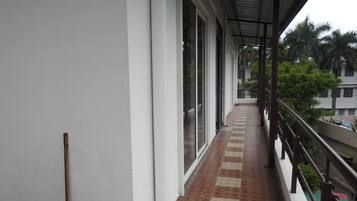 Premium Room | Balcony