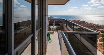 Luxury Mini Penthouse Sea View Best Loc