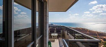 Luxury Mini Penthouse Sea View Best Loc